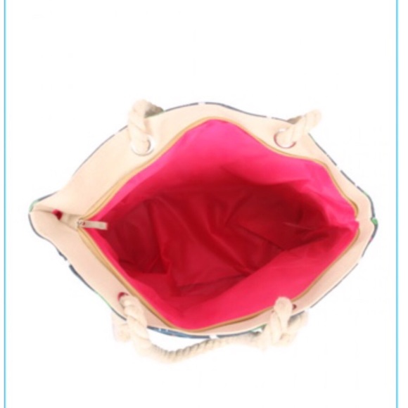 1 left❤️navy and green llama tote w/ coin purse - Picture 2 of 5